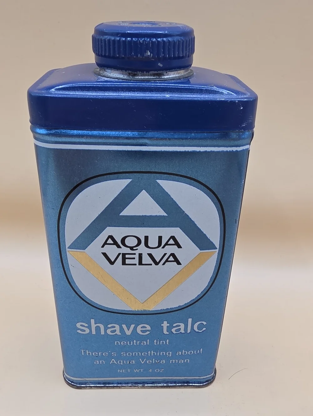 Vintage Aqua Velva Shave Talc Tin with contents inside